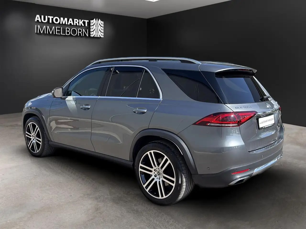 Mercedes-Benz GLE 300 d Exclusive 21*AHK*Burmest*360*Distro*Me 5