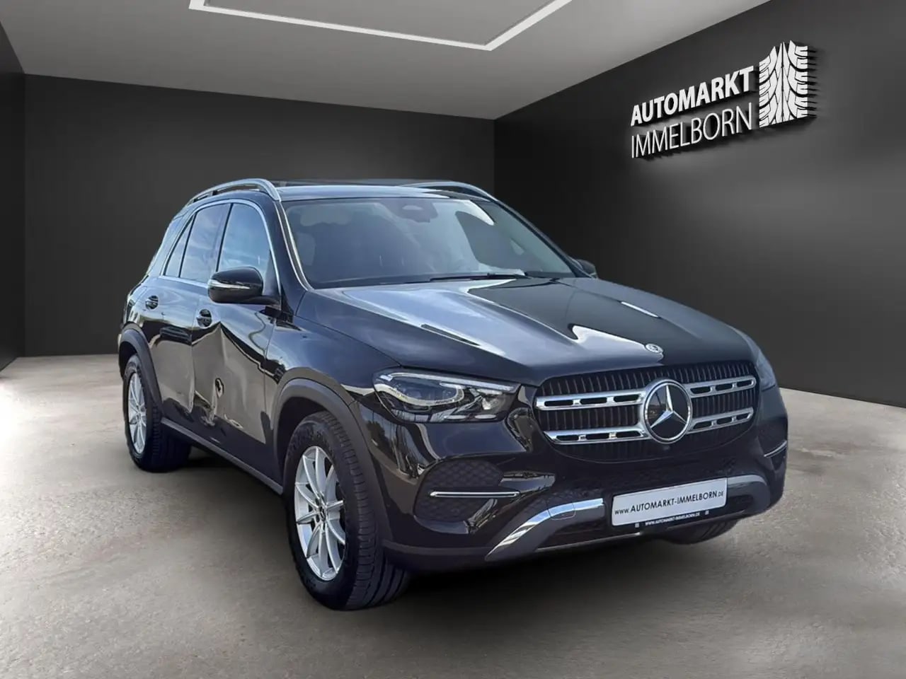 Mercedes-Benz GLE 300 d AHK*Panorama*Mubeam*Kamera*VollLeder 2