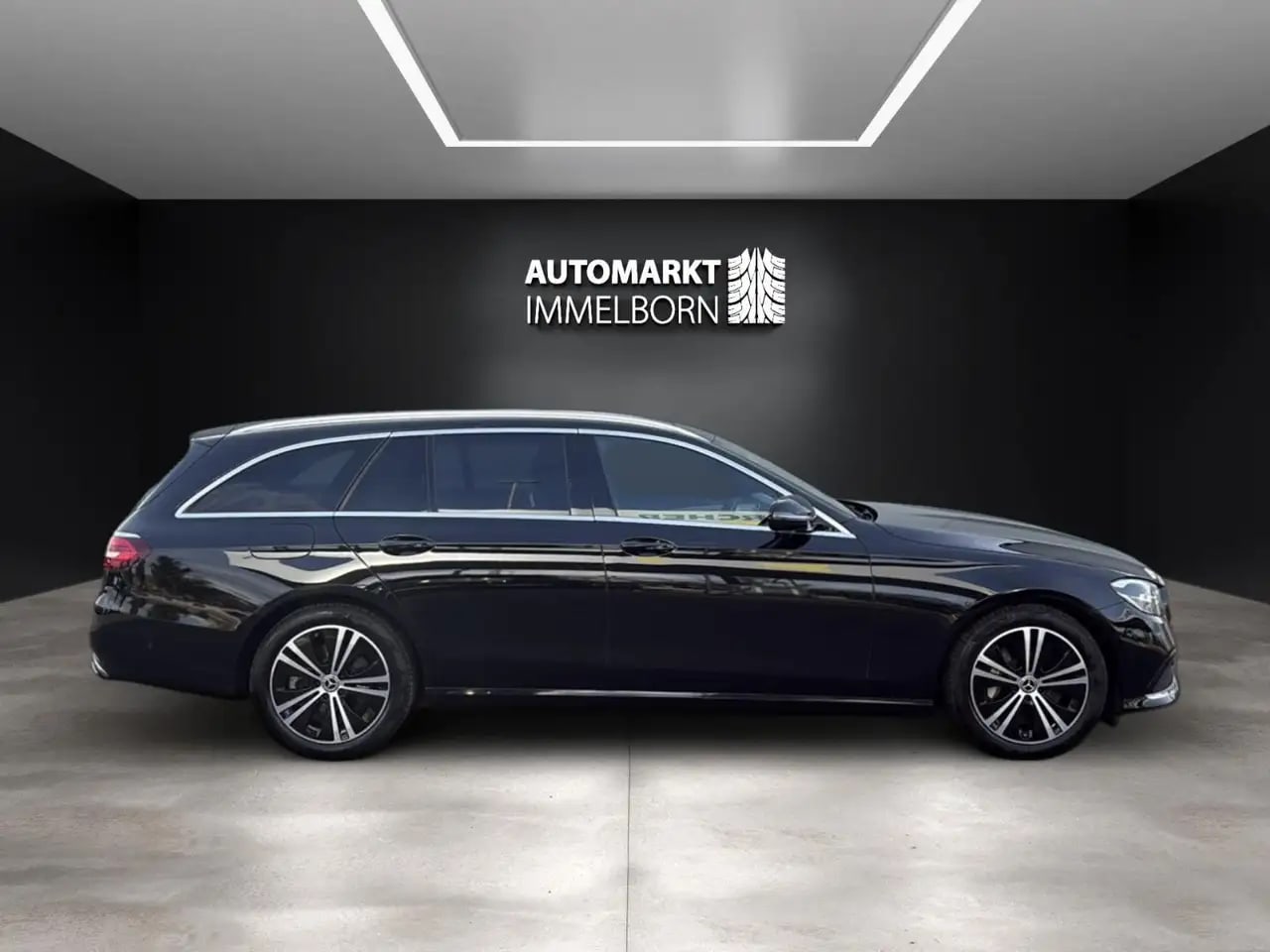 Mercedes-Benz E 400 d ALLRAD Burmest*LED*Kamera*Pano*Leder*STZ 11