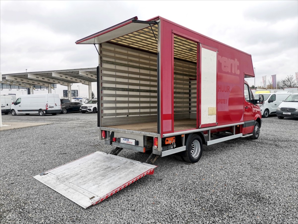Mercedes-Benz Sprinter 513CDI skříň 8pal/h.čelo/3,5t 18