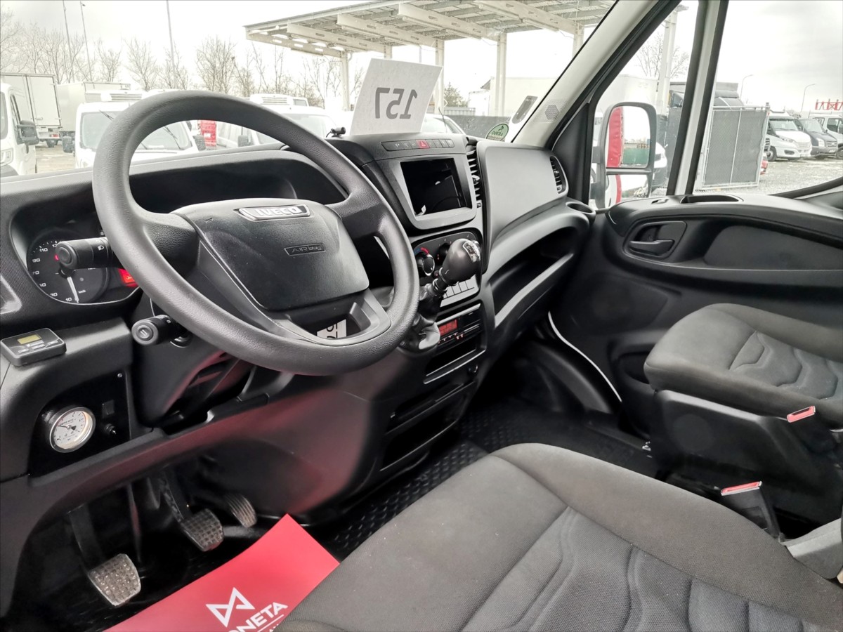 Iveco Daily 50C18 shrn.12pal/měchy/3,5t/ČR 6