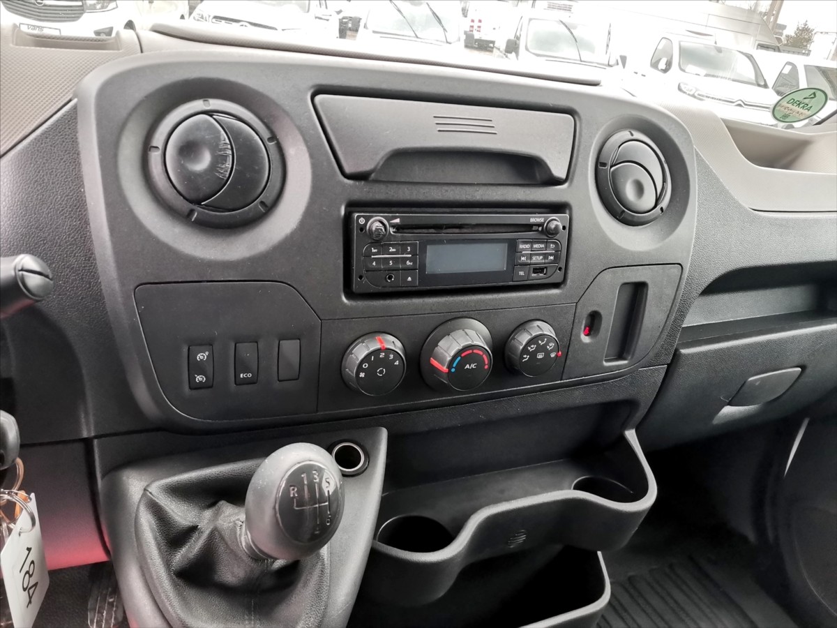 Renault Master 130DCI valník 8palet/měchy/ČR 10