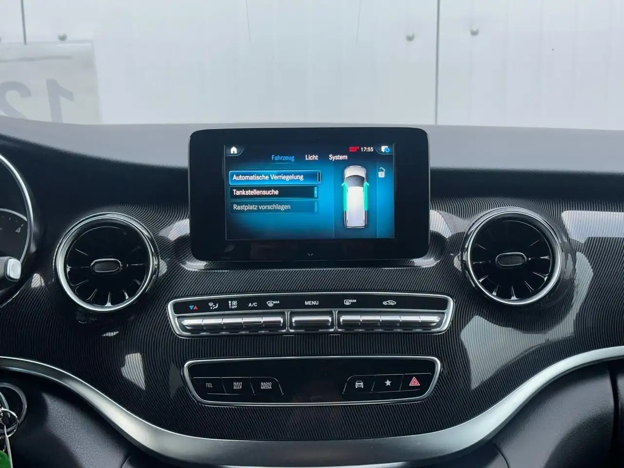 Mercedes-Benz V 220 d LANG 9G-TRONIC PDC NAVI MBUX AHK 7-SITZE 20