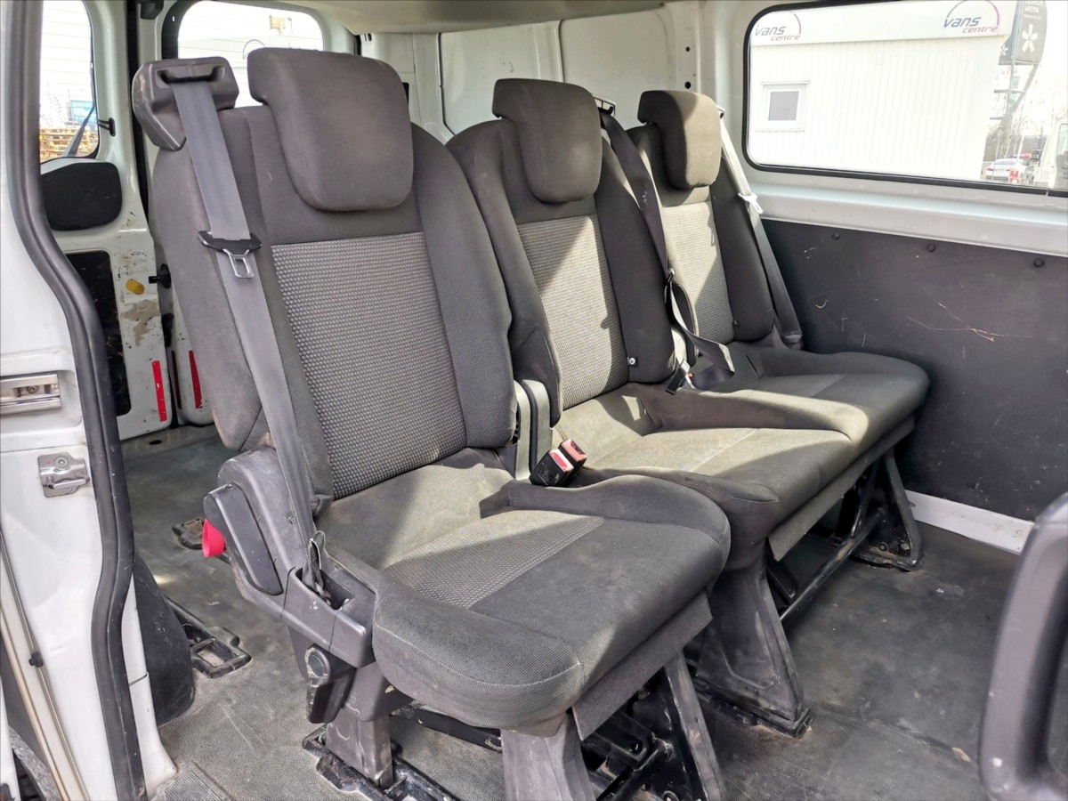 Ford Transit Custom 2.2TDCI/74kw L1H1/6míst/tažné 14