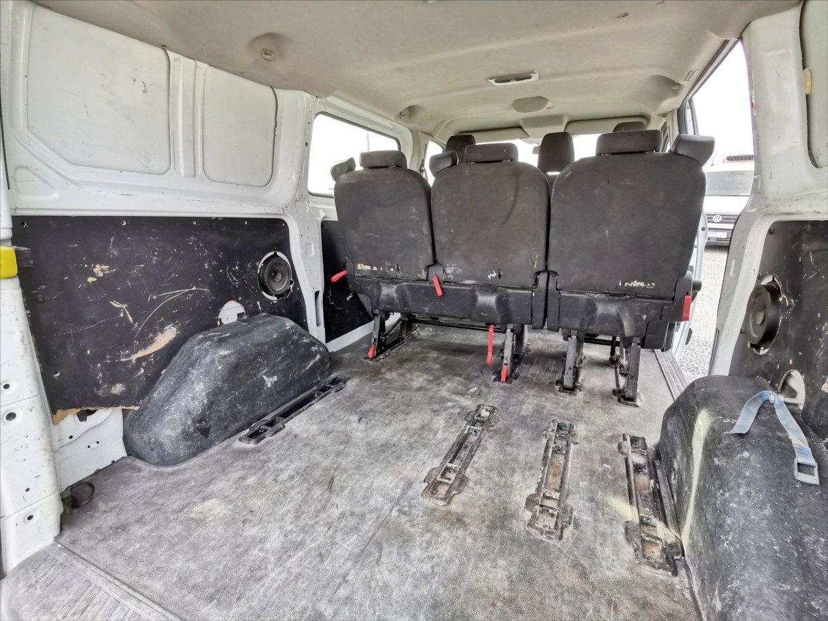 Ford Transit Custom 2.2TDCI/74kw L1H1/6míst/tažné 16