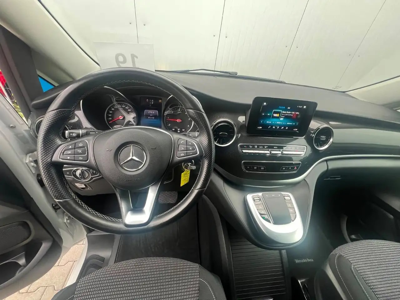 Mercedes-Benz V 220 EXTRALANG 9G NAVI KAMERA EL.TÜREN 7-SITZER 17