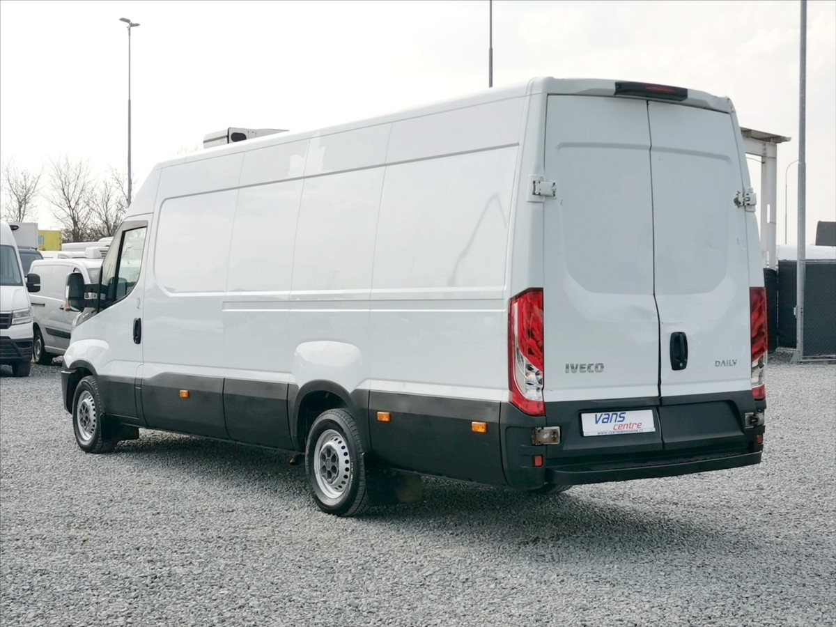 Iveco Daily 35S17 maxi xl/chlaďák/měchy/ČR 4