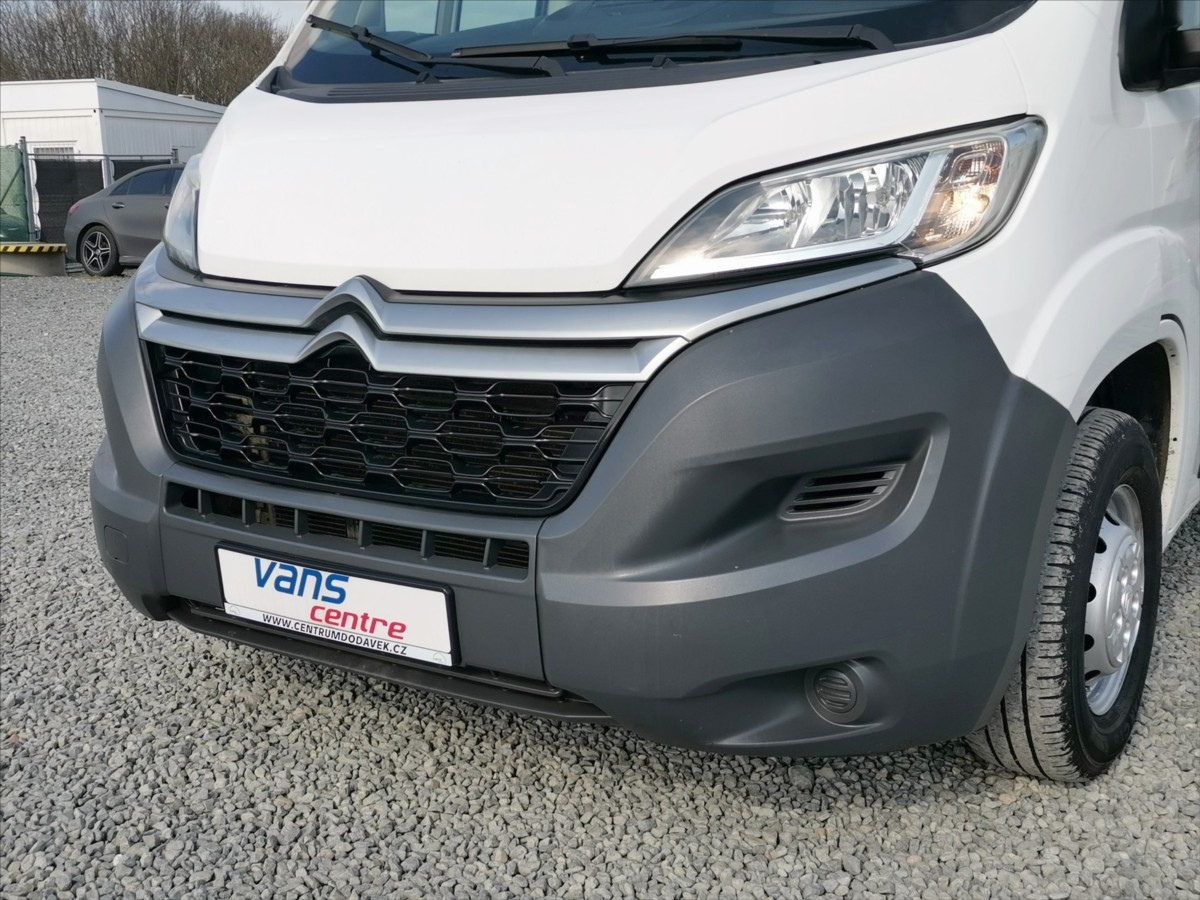 Citroën Jumper 2.2HDI/96kw valník/7míst/tažné 20