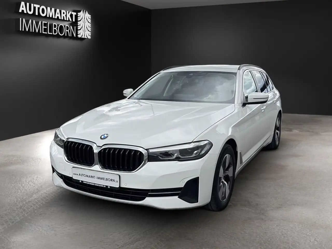 BMW 520 d ALLRAD LEDER*ALARM*Memory*LED*Sportlenkrad 3
