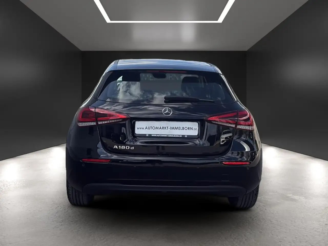 Mercedes-Benz A 180 d Kamera*LED*Navi*DAB*MBUX*TeilLeder*1Hand 10