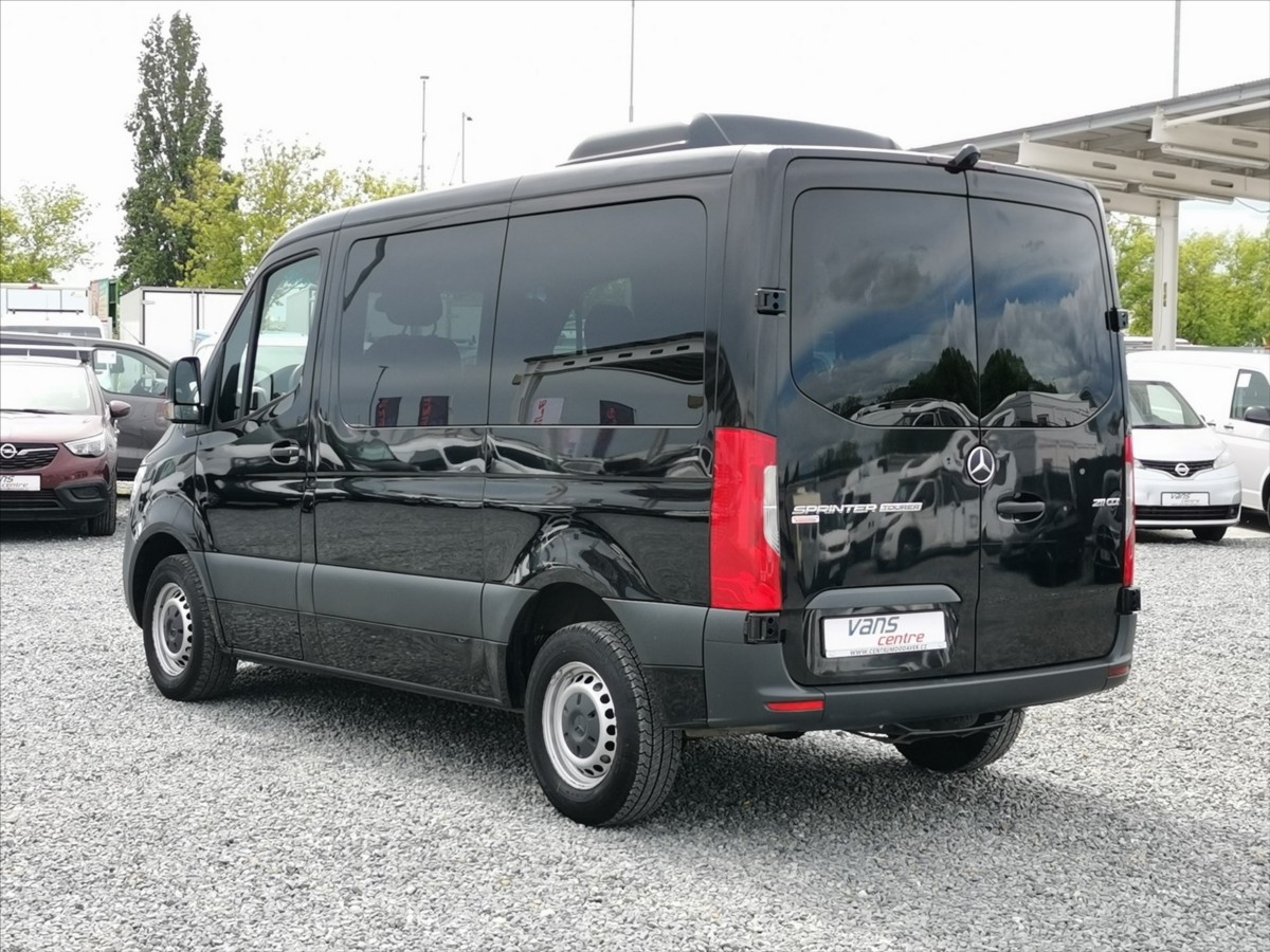 Mercedes-Benz Sprinter 211CDI L1H1/9míst/klima/ČR 4