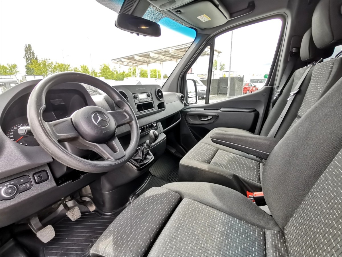 Mercedes-Benz Sprinter 211CDI L1H1/9míst/klima/ČR 6
