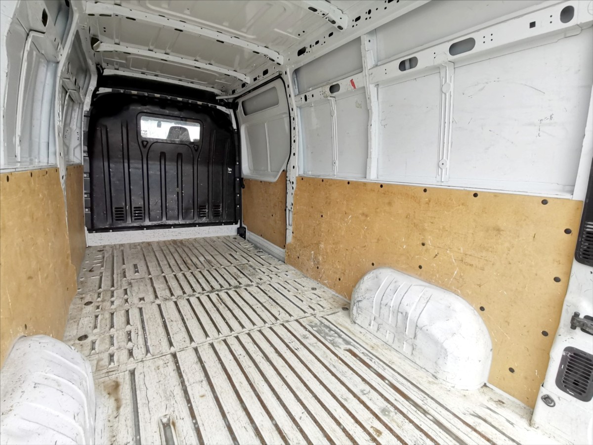 Renault Master 130DCI L3H2/ klima/ tažné/ ČR 13
