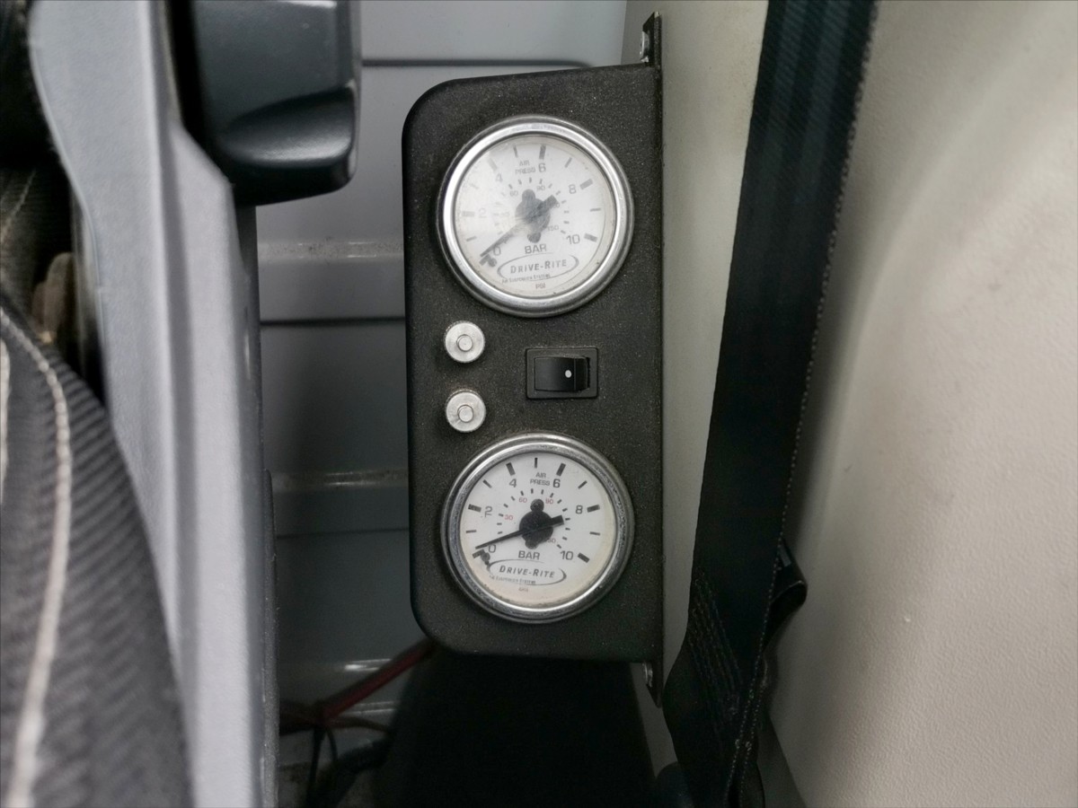 Peugeot Boxer 2.2HDI mrazí/topí/10pal/230V 15