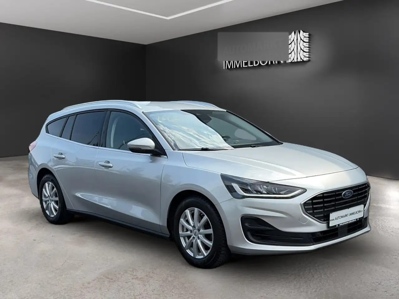 Ford Focus Titanium NaviTocu*LED*DAB*LM*Winterpaket