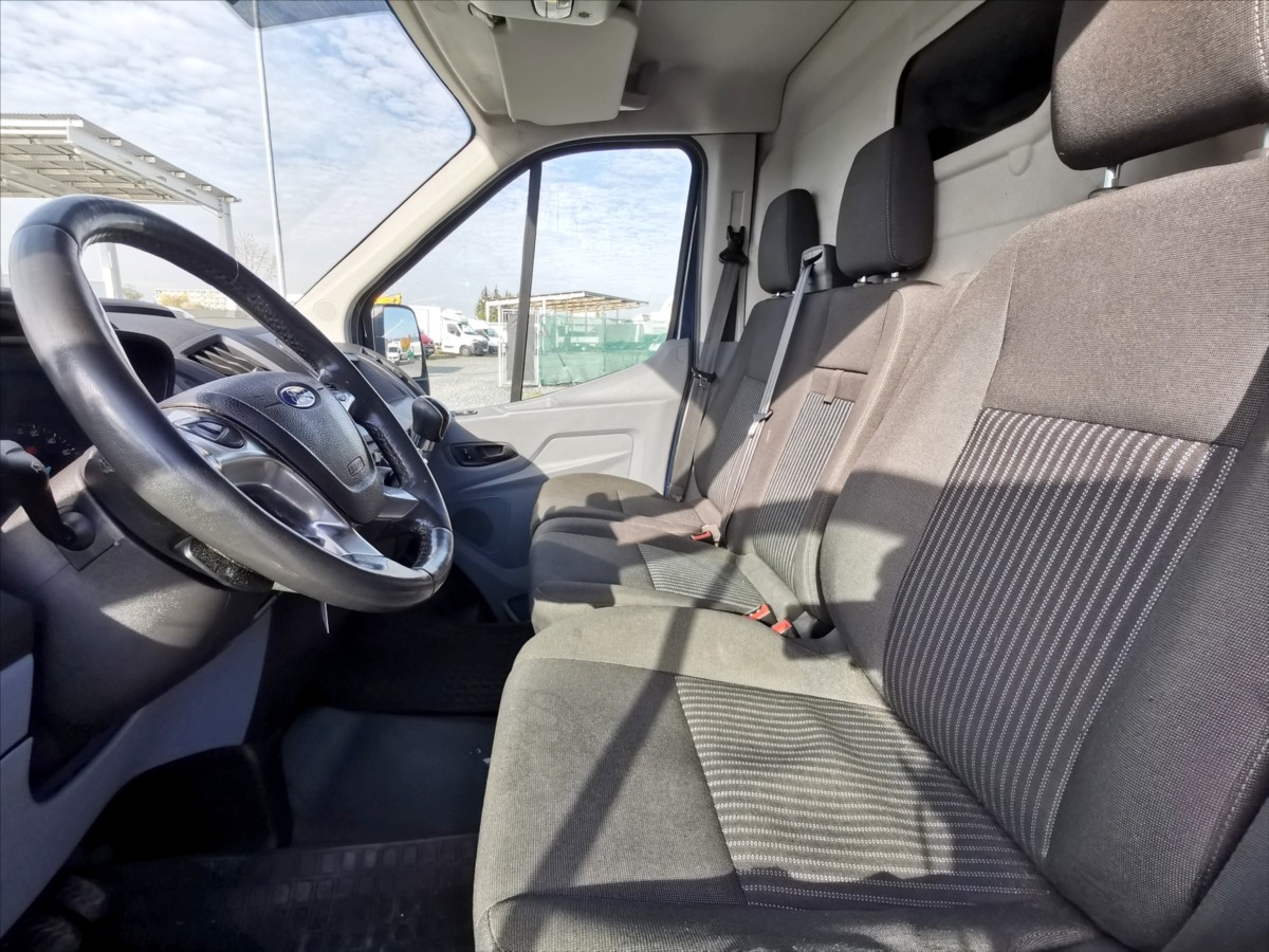 Ford Transit 2.2TDCI/92kw L2H2/klima/tažné 5