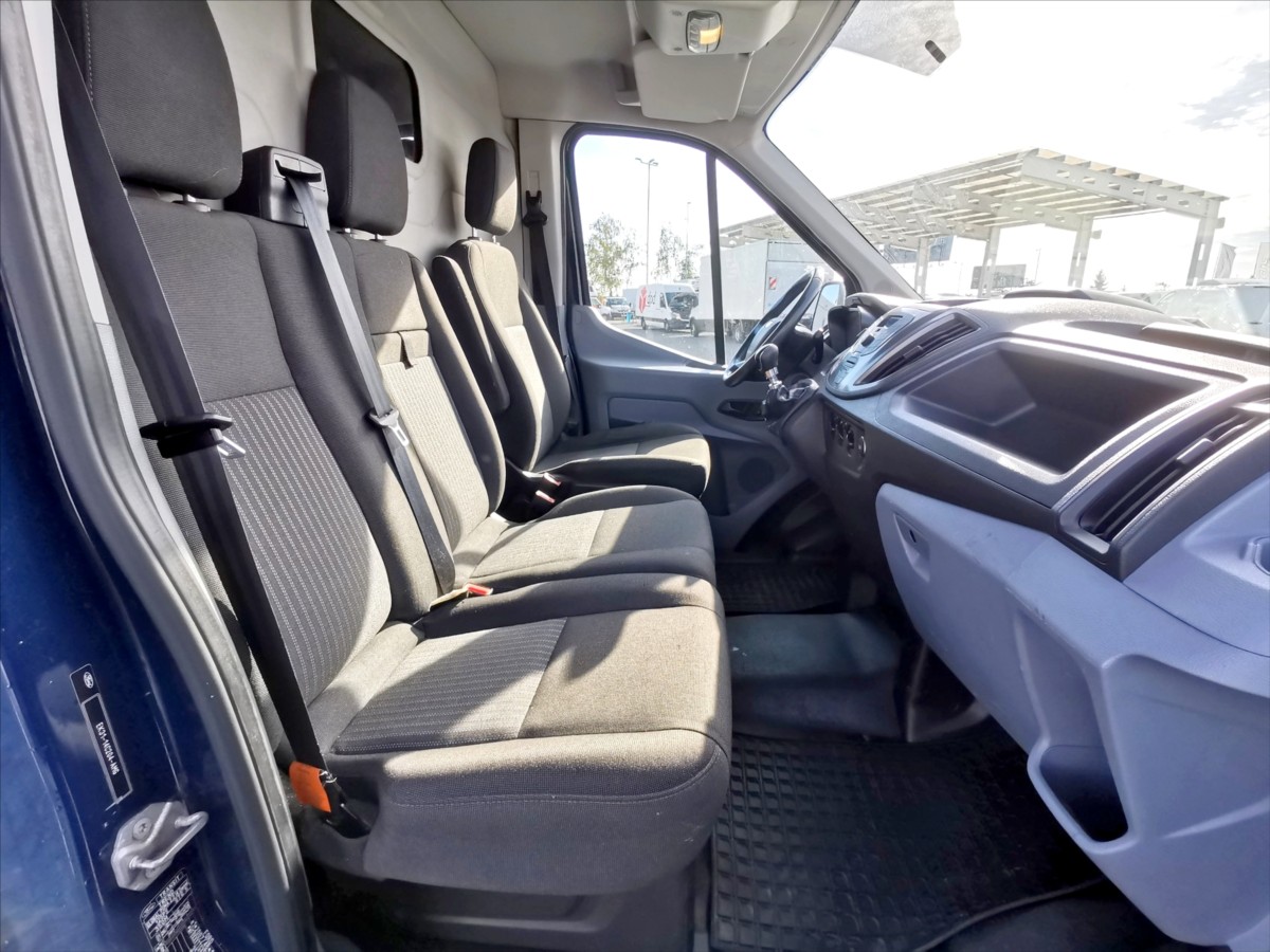 Ford Transit 2.2TDCI/92kw L2H2/klima/tažné 7