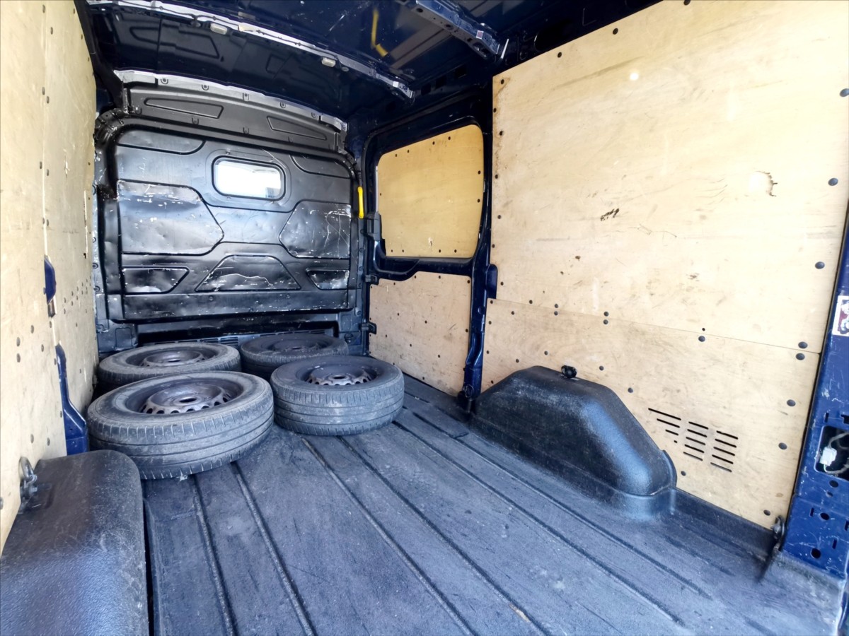 Ford Transit 2.2TDCI/92kw L2H2/klima/tažné 15