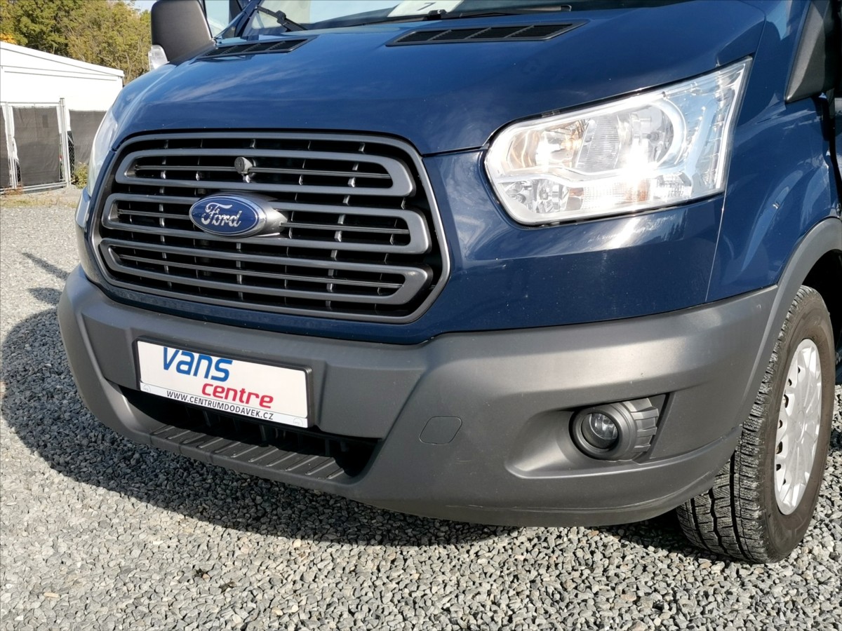 Ford Transit 2.2TDCI/92kw L2H2/klima/tažné 18