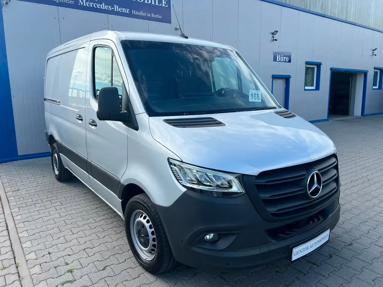 Mercedes-Benz Sprinter 314 AUTOMATIK NAVI TOTWINKEL KAMERA LED 3