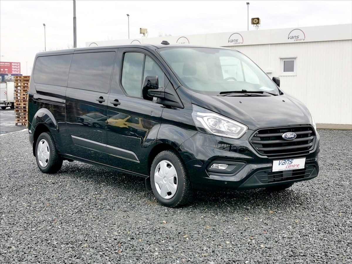 Ford Transit Custom 2.0TDCI/96kw AT/ L2H1/ 9míst 2