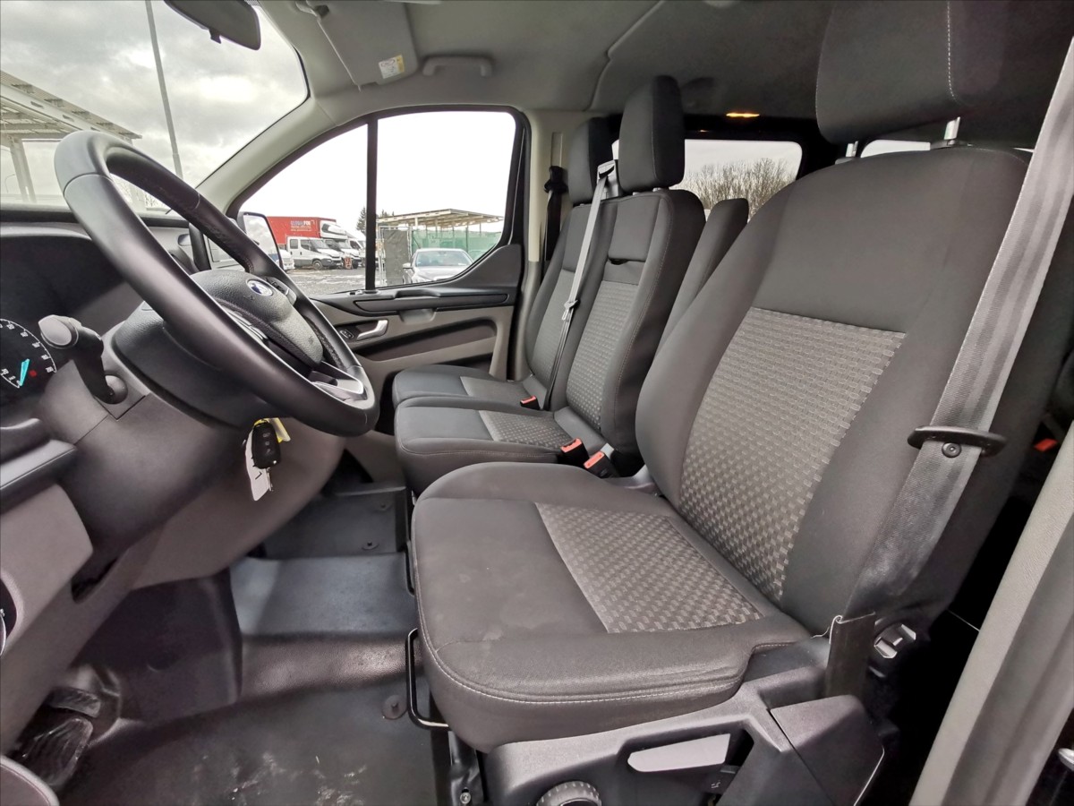 Ford Transit Custom 2.0TDCI/96kw AT/ L2H1/ 9míst 5