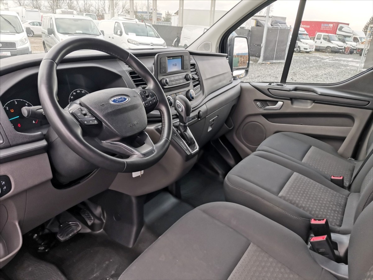 Ford Transit Custom 2.0TDCI/96kw AT/ L2H1/ 9míst 6