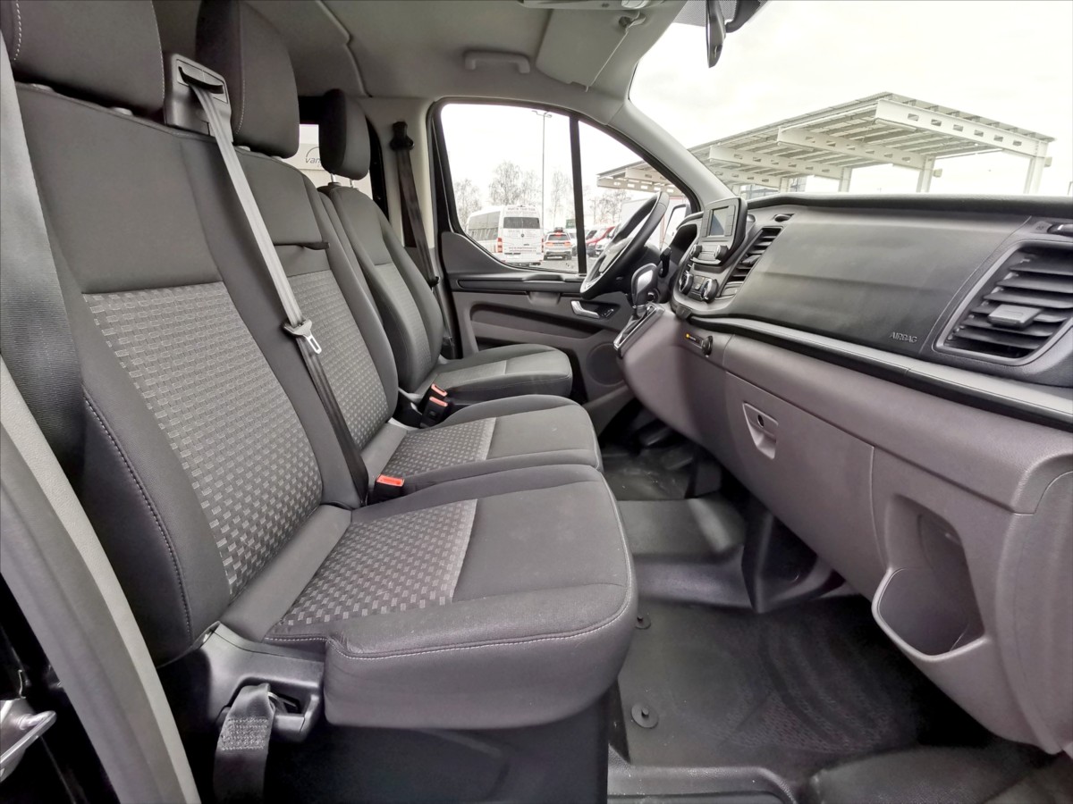 Ford Transit Custom 2.0TDCI/96kw AT/ L2H1/ 9míst 7