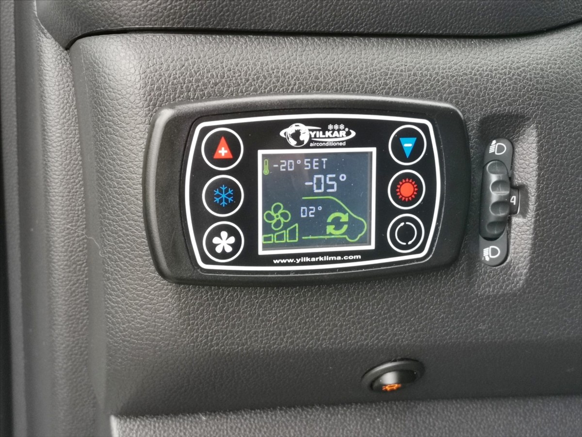 Opel Movano 2.3CDTI mrazí/7palet/měchy/ČR 16