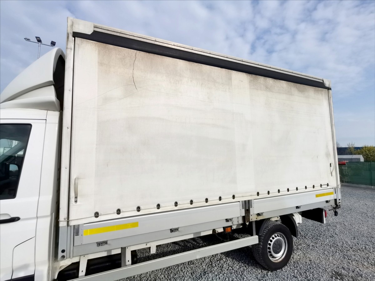 Volkswagen Crafter 2.0TDI shrnovací 8pal/klima 18