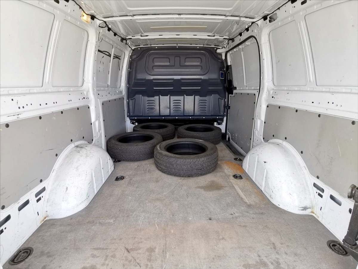 Mercedes-Benz Vito 113CDI L1H1/klima/ČR 15