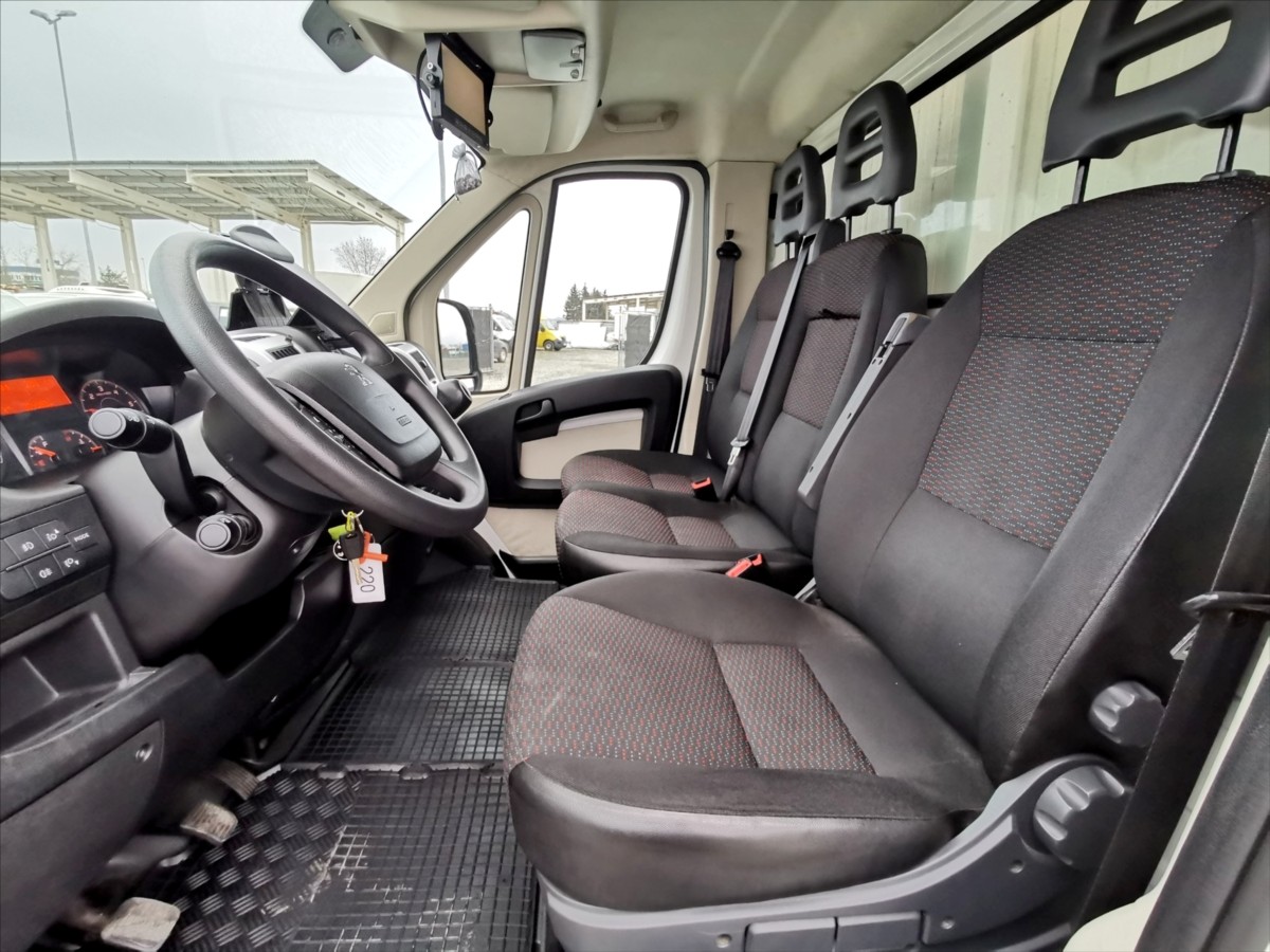 Peugeot Boxer 2.0HDI skříň/chladí/8pal/čelo 5