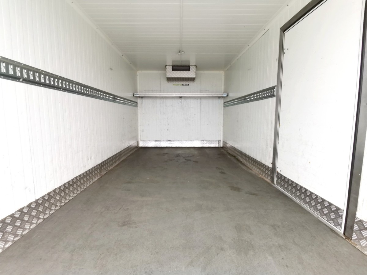 Peugeot Boxer 2.0HDI skříň/chladí/8pal/čelo 19