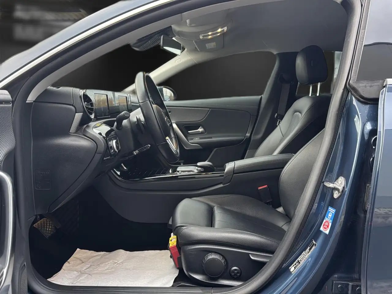 Mercedes-Benz CLA 250 Mubeam*Distro*VollLeder*18*DAB*Navi 12