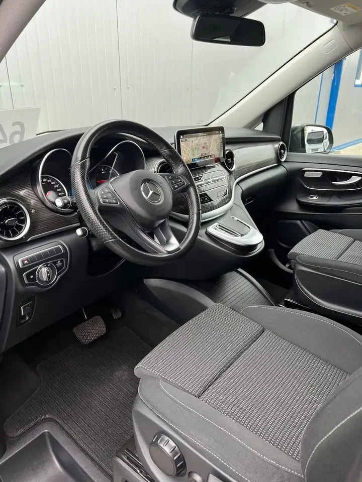 Mercedes-Benz V 250 LANG SPORTPAKET 9G-TR NAVI LED WEBASTO AHK 11