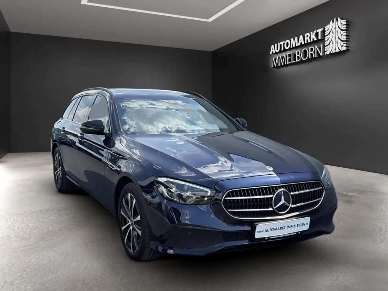 Mercedes-Benz E 300 de ALLRAD AHK*SDACH*Kamera*LED*SOH 88%* 2