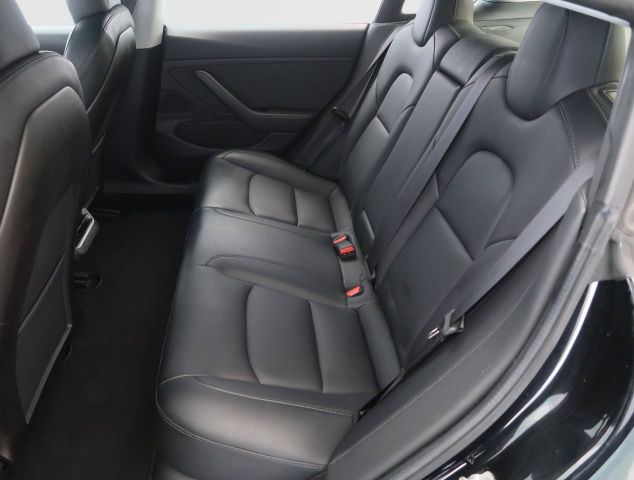 Tesla Model 3 Std Range Plus 52kWh 2019 12
