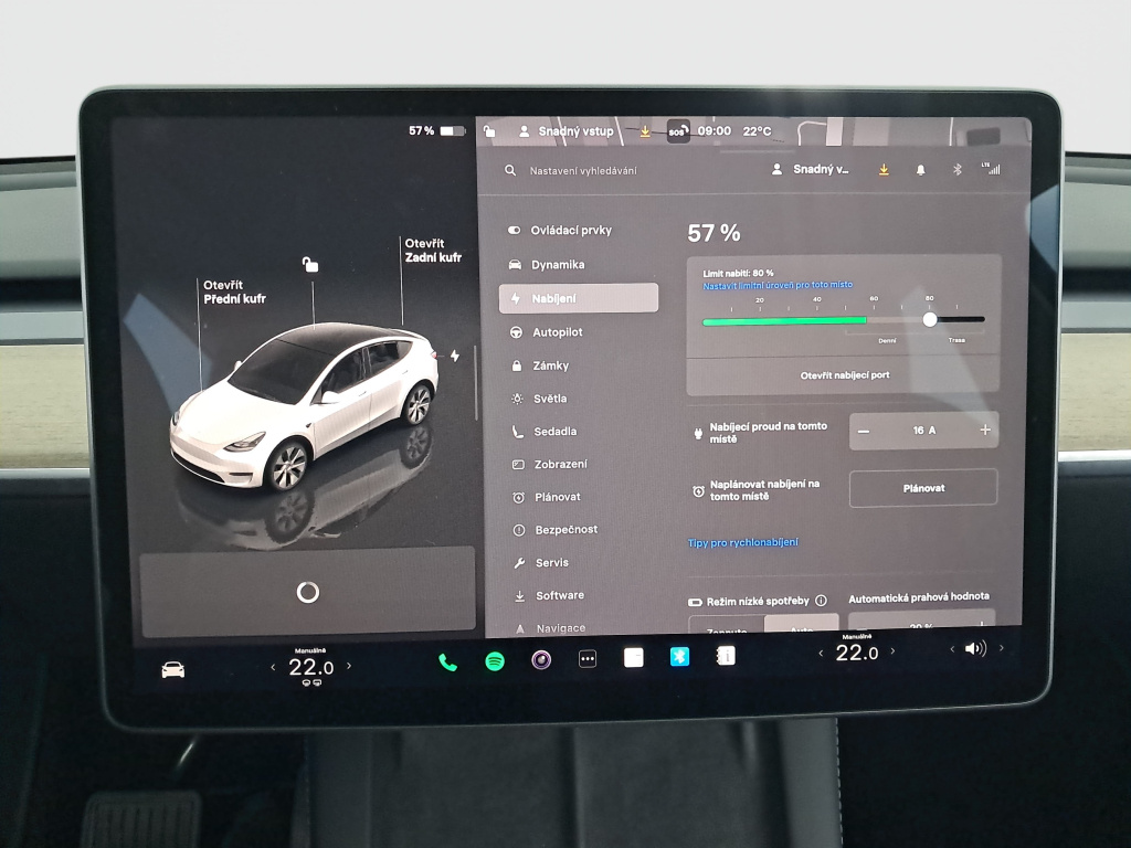 Tesla Model Y 4x4 2022 19