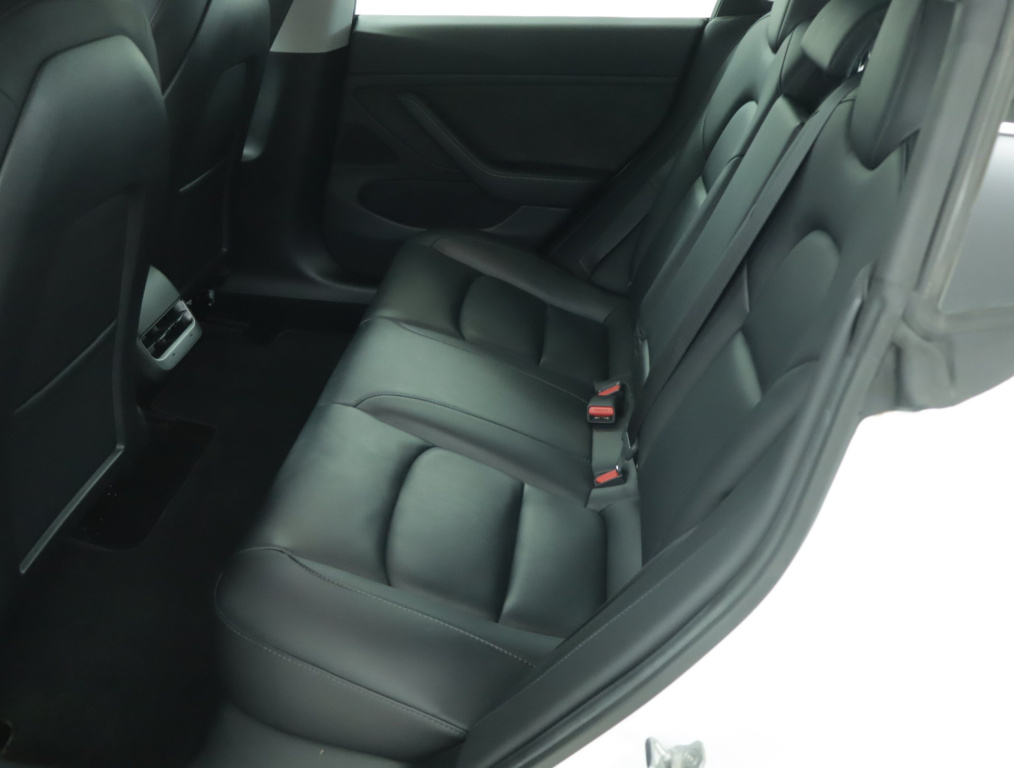 Tesla Model 3 4x4 2021 12