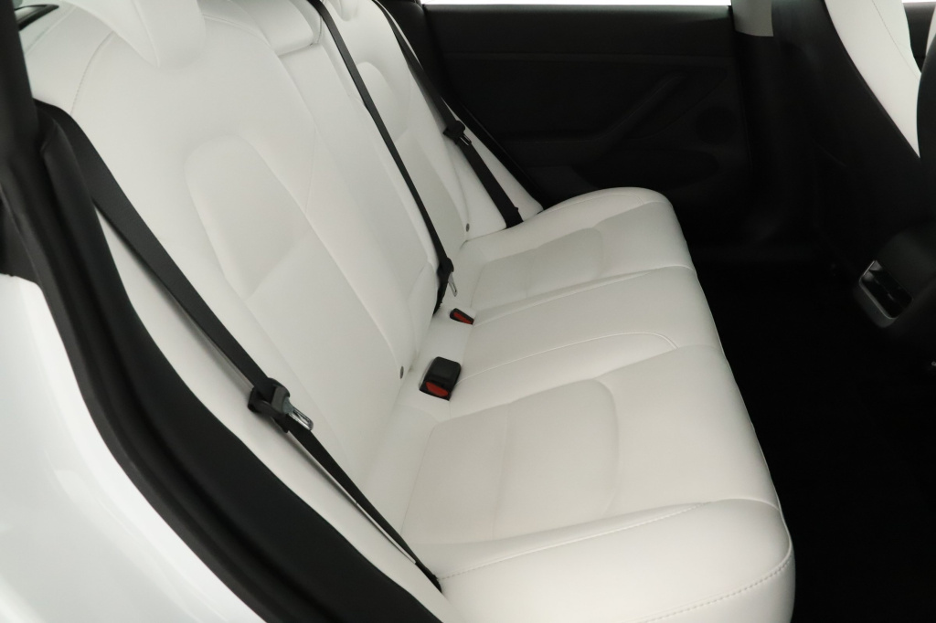 Tesla Model 3 4x4 2021 11