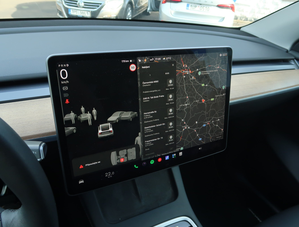 Tesla Model Y 4x4 2021 24
