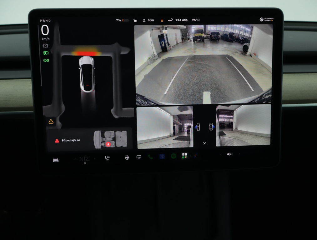 Tesla Model Y 2022 20