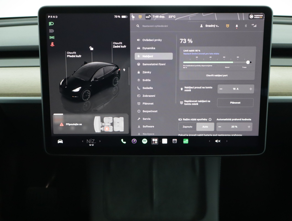 Tesla Model Y 4x4 2023 14