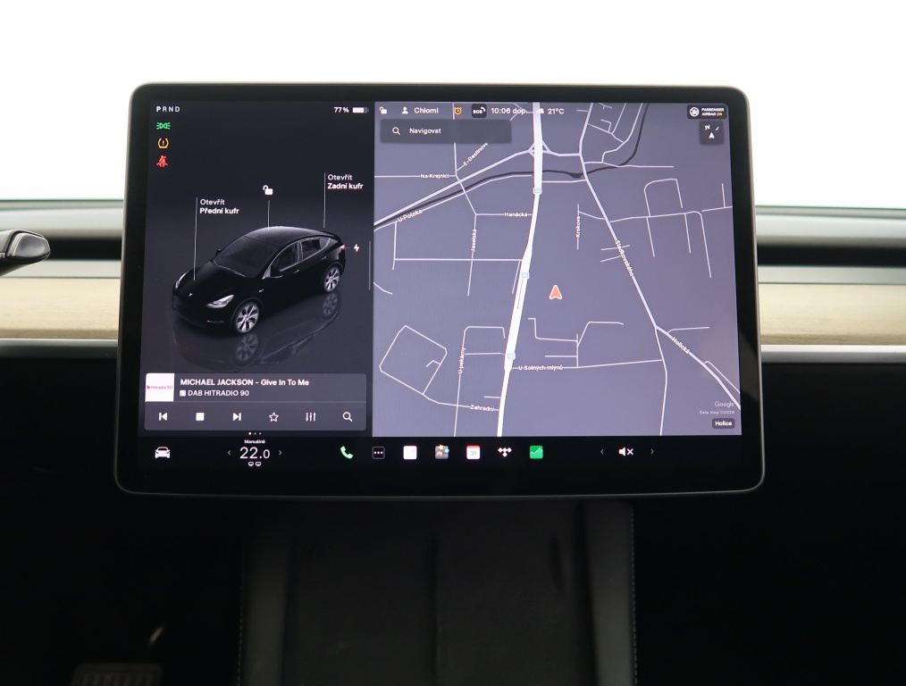 Tesla Model Y 2023 14