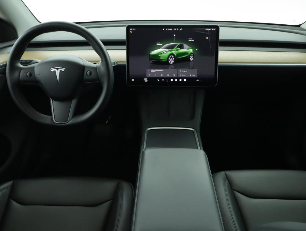 Tesla Model Y 4x4 2022 9
