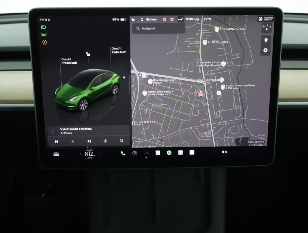 Tesla Model Y 4x4 2022 15