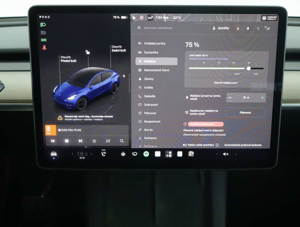 Tesla Model Y 4x4 2023 14