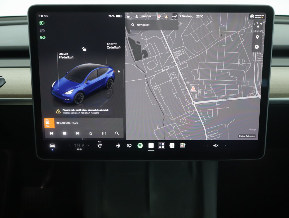Tesla Model Y 4x4 2023 15