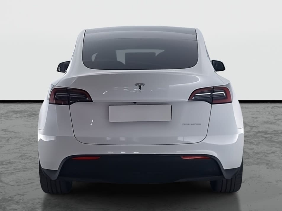 Tesla Model Y 4x4 2023 6