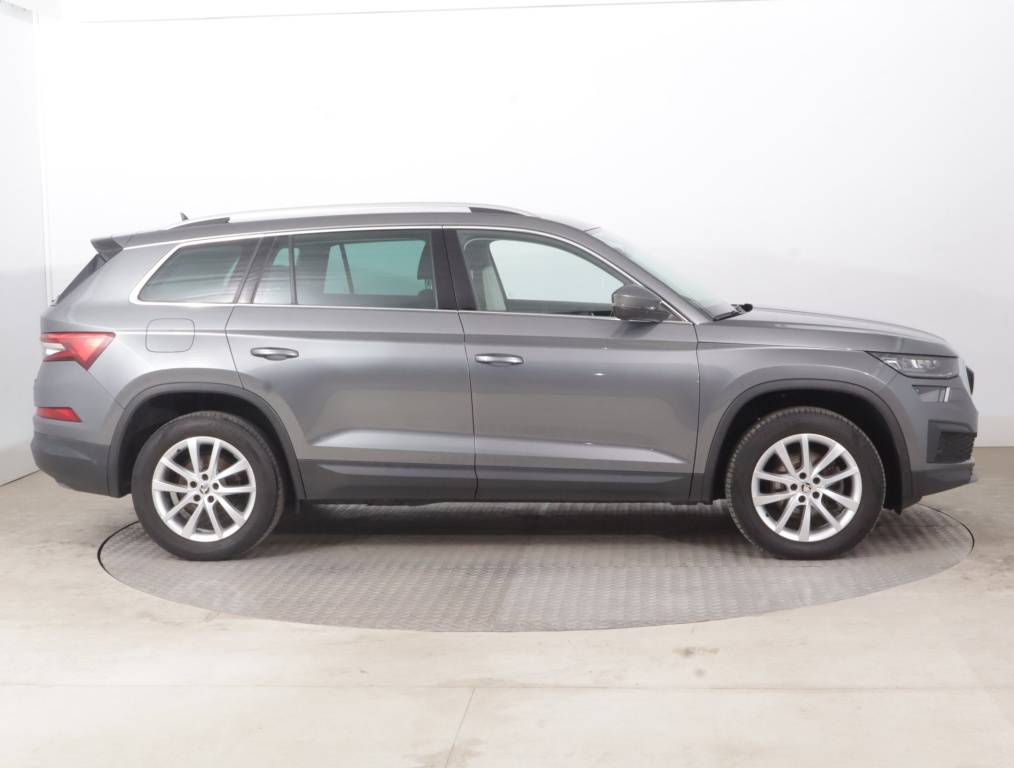 Škoda Kodiaq 2.0 TDI 4x4 2023 8